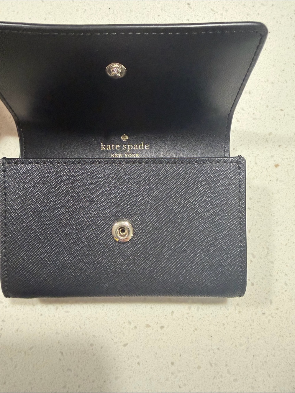 kate spade black leather wallet with gold logo - Picture 5 of 5